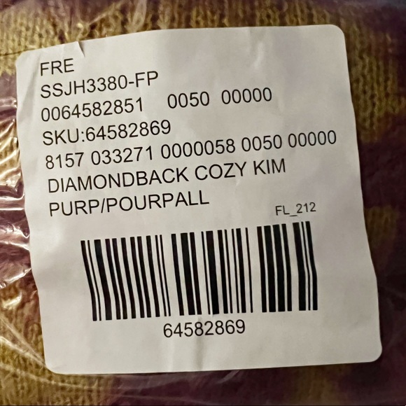 ❗️LAST 1❗️ NWT Free People Diamondback Cozy Kimono Wrap in Purple OS - Picture 5 of 6